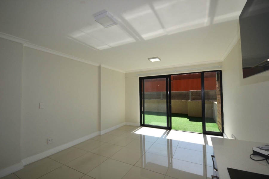 2 Bedroom Property for Sale in Zonnebloem Western Cape